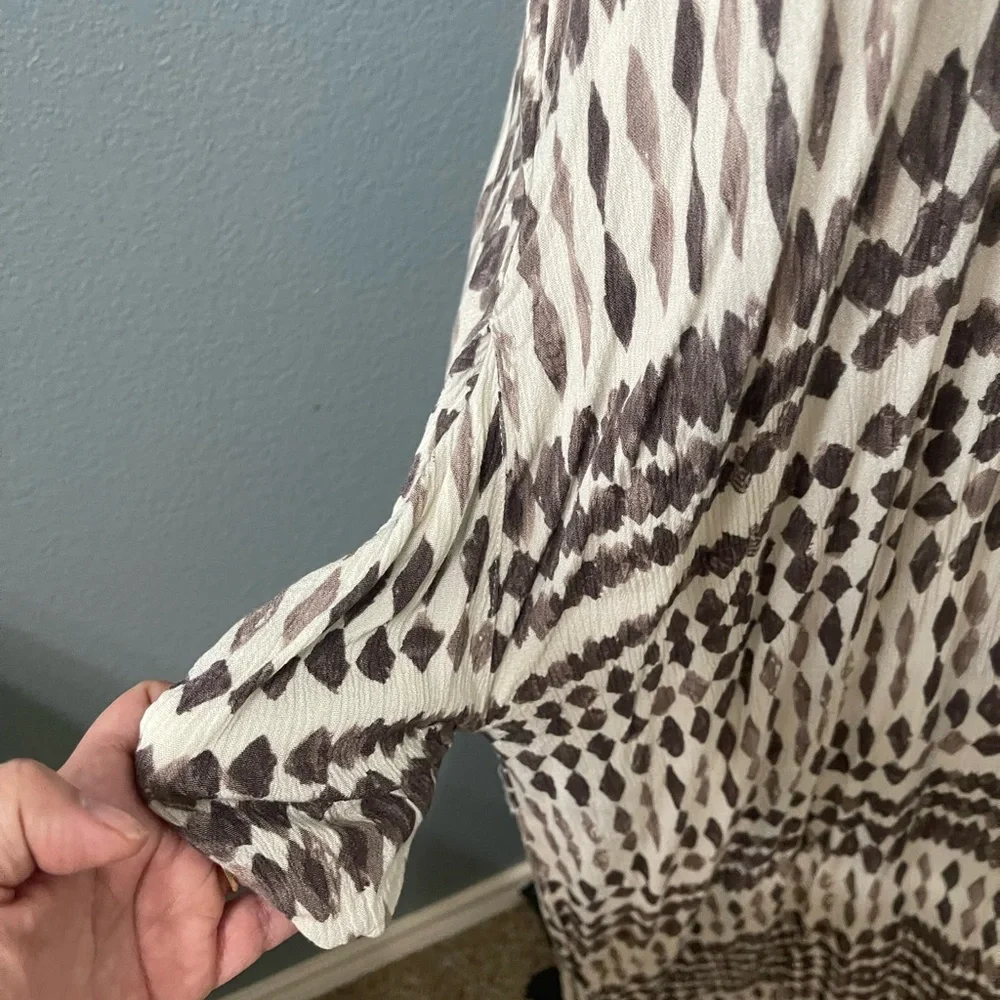 Lovestitch Monochrome Patterned Maxi Dress - Picture 3 of 4
